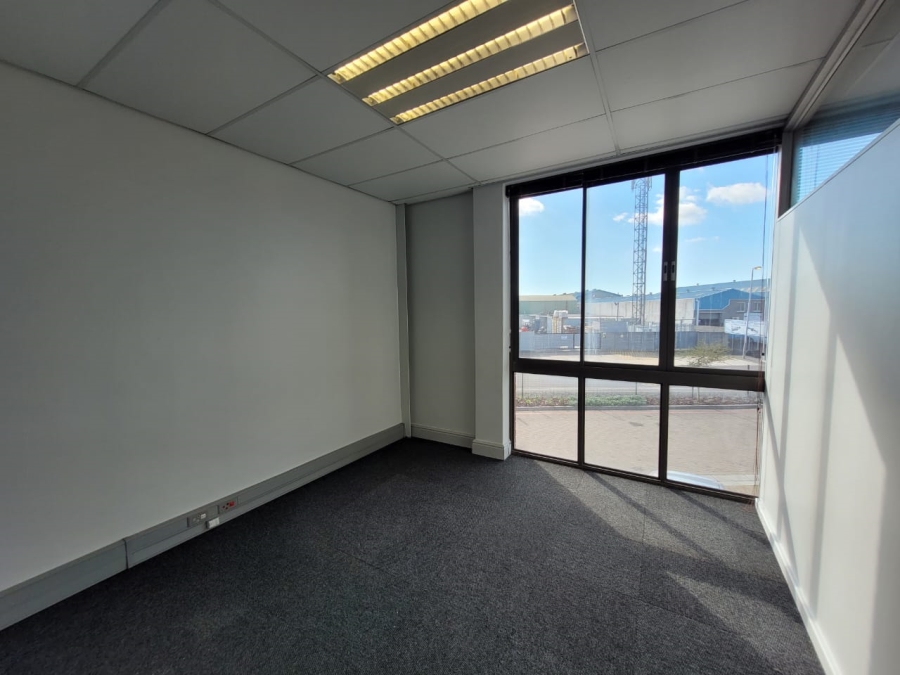 To Let Commercial Property for Rent in Stikland Industrial Western Cape